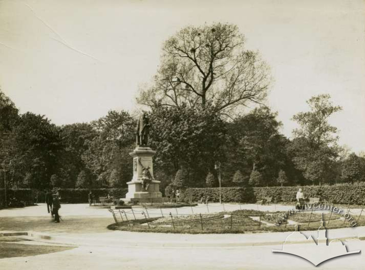 Territory of Franka Park – monument to Agenor Goluchowski (does not exist)