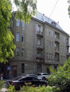 Вул. Левицького, 22. Вигляд будинку з півночі