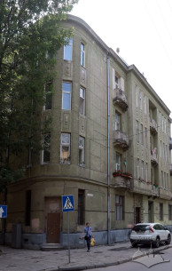 Вул. Левицького, 22. Вигляд будинку з півночі