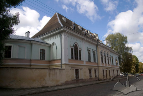 Вул. Пекарська, 50а. Вигляд з північного сходу