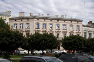 Просп. Шевченка, 11 – житловий будинок