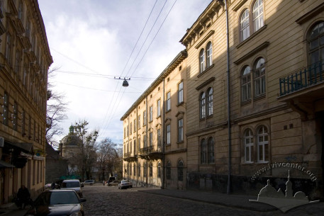 Vul. Vynnychenka, 24. A view from Lysenka str.