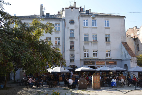 Vul. Staroyevreiska, 52. The eastern facade