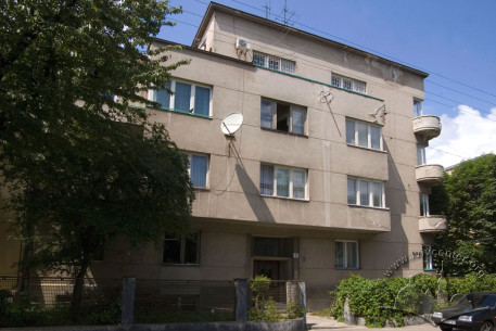 Вул. Котляревського, 40. Головний фасад