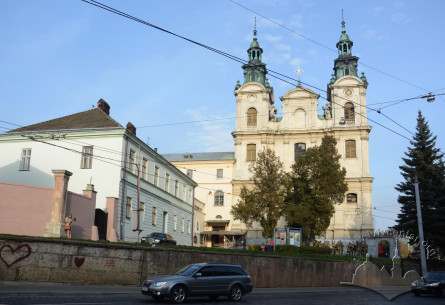 Vul. Bandery, 8. A view of the church from the southwest