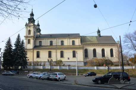 Vul. Bandery, 8. Southern facade of the church. View from pl. Shashkevycha