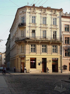 Пл. Ринок, 11. Загальний вигляд кам'яниці
