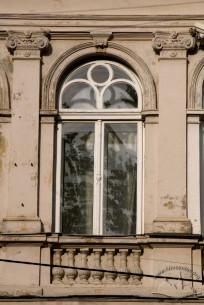 Vul. Halytska, 1. View of a 2nd floor window