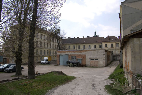 Vul. Vynnychenka, 30a. Former convent building, a view from the east