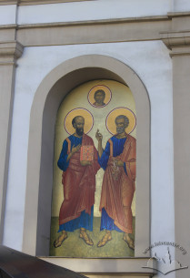 Vul. Lychakivska, 82. The mural above the main entrance