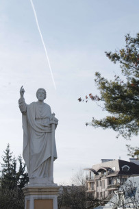 Vul. Lychakivska, 82. St. Paul's statue to the right of the main entrance