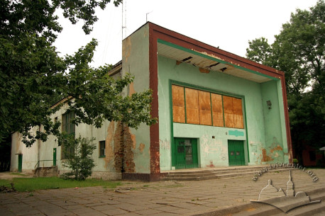 Вул. Повітряна, 20. Загальний вигляд будинку