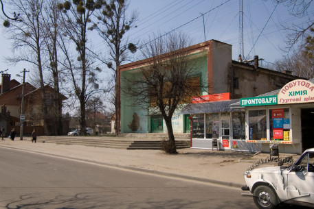 Вул. Повітряна, 20. Вигляд з південного сходу