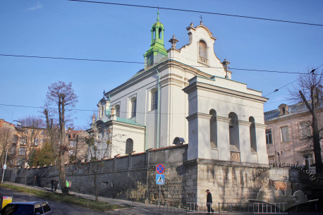 Vul. Lychakivska, 49a. An overall view