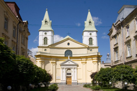 Vul. Zelena, 11b. The principal (southern) facade