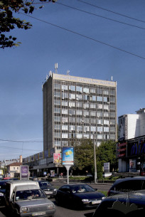 Prosp. Chornovola, 4. View from the south.