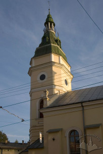 Vul. Horodotska, 32. The tower above the narthex
