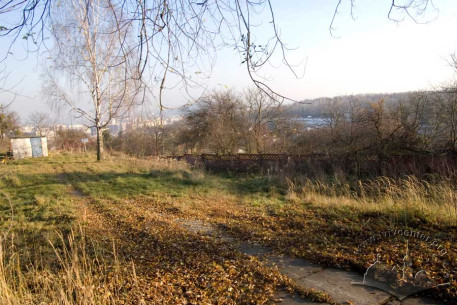 View to the east from Kortumova Hora of central Lviv and the Poltva Valley.