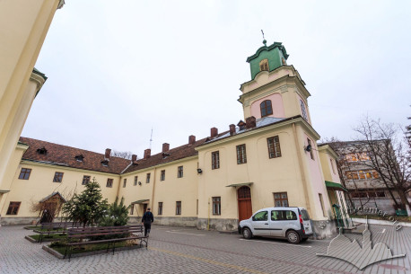 Vul. Zhovkivska, 8. Former monastery building