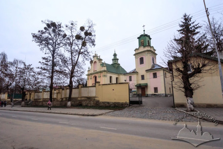 Vul. Zhovkivska, 8. A general view of the former monastic ensemble from the street
