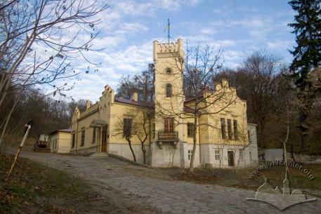 The Rifle Society building, view from Lysenko Street