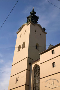 Pl. Katedralna, 1. Part of the western facade with the bell tower