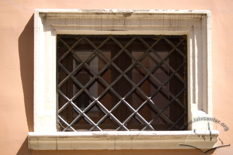 Vul. Krakivska, 2. One of the 1st floor windows on the lateral facade