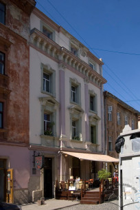 Vul. Krakivska, 9. A view of the building's main facade