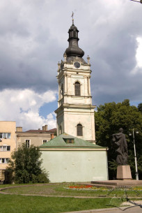 Vul. Kopernika, 40. A view from the southwest