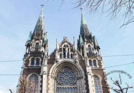 Pl. Kropyvnytskoho, 1. Western facade