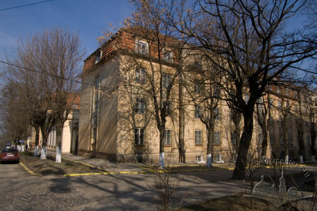 Вул. Бой-Желенського, 14. Вигляд з південного сходу