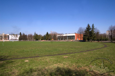 Vul. Patona, 1. View from the south. The administration building can be seen on the background.
