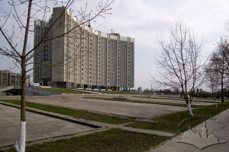 Vul. Stryiska, 35. The former sports complex was situtated here, where the State Tax Service of Ukraine building stands now.