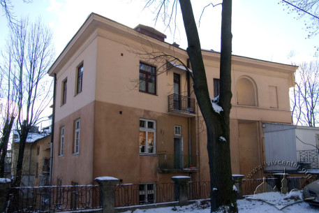 Vul. Kniazha, 16. A view from the north