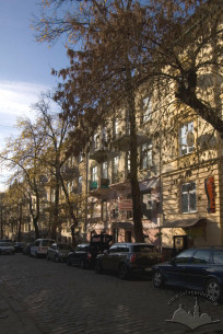 Vul. Hlyboka, view from the northeast