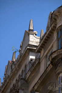Vul. Shevska, 1. A part of the attic as seen from the west