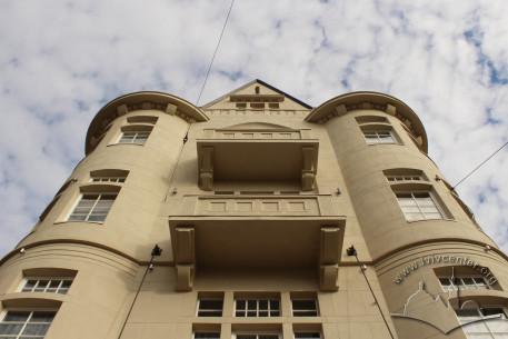Prosp. Shevchenka, 27. Southwestern facade