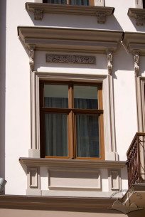 Vul. Shevska, 14. A window on the 2nd floor