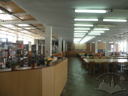Vul. Mytropolyta Andreya, 3. Interior of the library reading room
