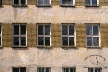 Vul. Tyutyunnykiv, 1. Part of the eastern elevation