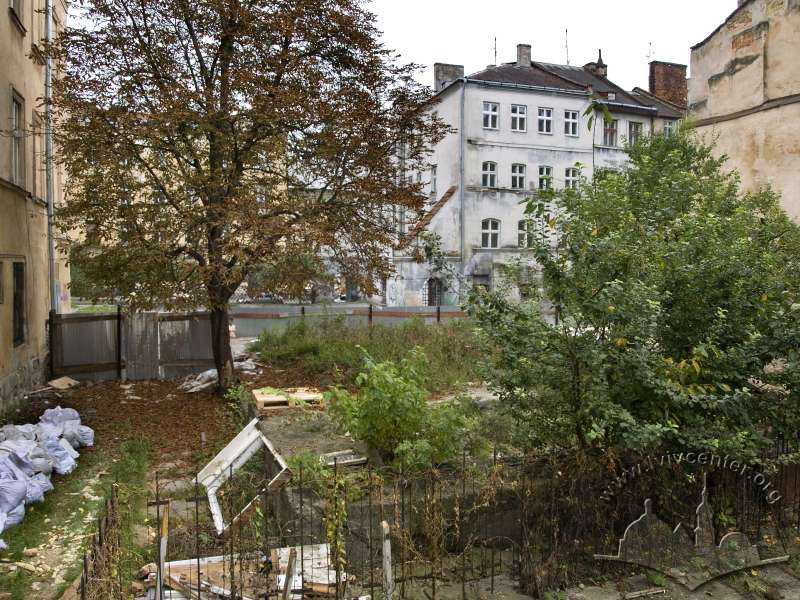 Vul. Staroyevreiska, 41 – former Beth Hamidrash building