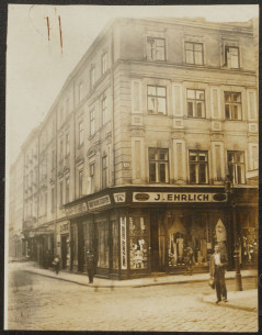 Фотографія вітрини 1937 року