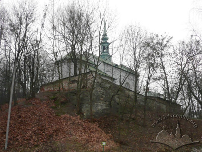 Vul. Dovbusha, 24. The church as seen from the northeast