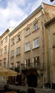 Vul. Virmenska, 15. A view of the main facade