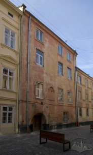 Vul. Lesi Ukrainky, 14. A northeastern view of the main facade