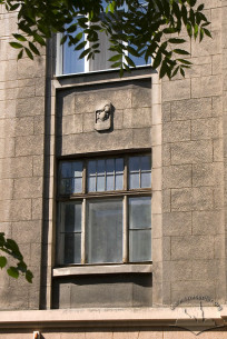 Vul. Kovzhuna, 4. A 2nd floor window