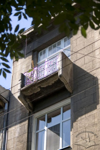 Vul. Kovzhuna, 4. A 4th floor balcony