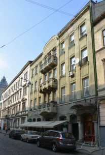 Vul. Kostiushka, 6. The principal facade