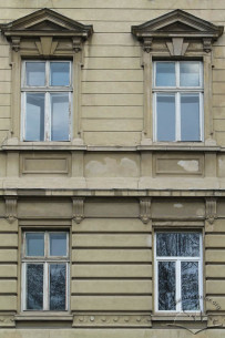 Vul. Universytetska, 1. Part of southwestern facade featuring 2nd and 3rd floor windows