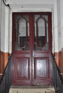 Vul. Krushelnytskoi, 9. Doors to the principal staircase